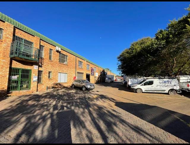INDUSTRIAL PROPERTY TO RENT IN HENNOPSPARK